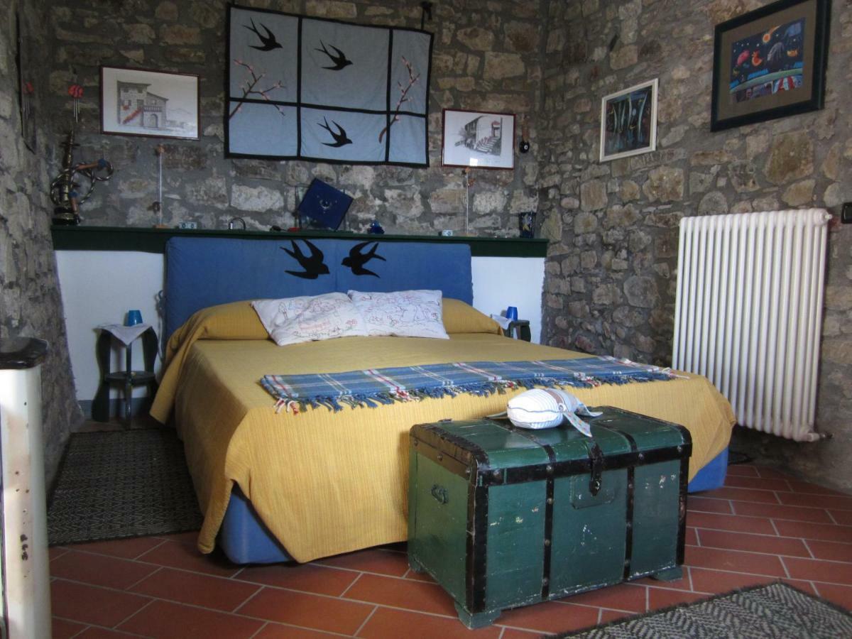 Poggio Delle Rondini Bed and Breakfast Bagnone Exteriör bild